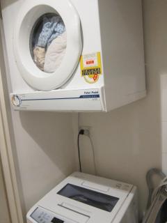 Oxford St Apartment with Gym Spa Pool - Sydney - 8