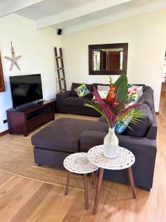 Auwas Island Holiday Home - Burnt Pine - 3