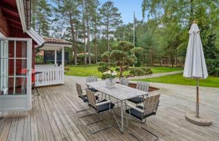 Beach House Retreat In Peaceful Ljunghusen - 6