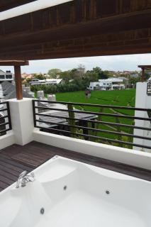 Amber Guest House Canggu - Canggu - 5