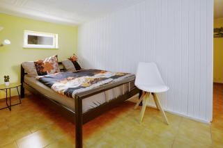kleines-Ferienhaus-nur-5-Auto-min-von-Binz - Lubkow - 4