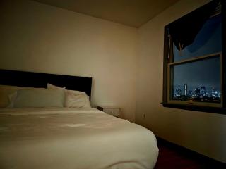 Cozy City Nest - 7
