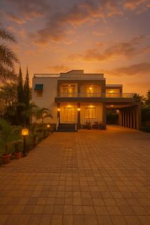 8 Bedroom Private Luxury Farm with Pool, Garden & Game Room - Jaipur - 1