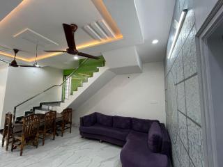 V S Homes - Jāmb - 7
