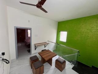 V S Homes - Jāmb - 5
