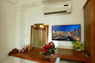 Lucky Star Saigon Hotel - Ho Chi Minh - 2