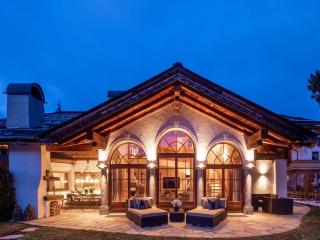 Chalet in St Johann in Tyrol near Kitzbühel - Apfeldorf - 0
