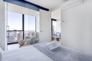 Skyhigh Level 66 2BR Apt Premier Tower City View#PT66 - Melbourne - 1