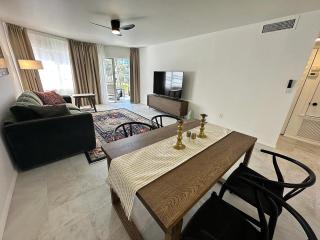 New Siesta Key Canal View - 8