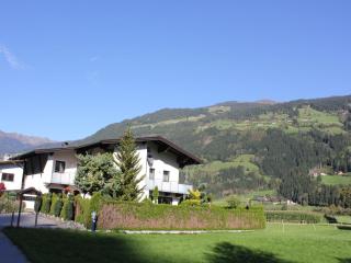 Cozy Apartment in Aschau im Zillertal near Ski Lift - Aschau - 3