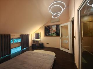 Boulevard Rollandes House 2 - 3