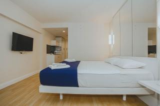 room number 1934 - 4