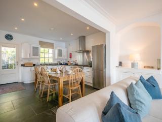 Elegant Dartmouth Home With River Views & Parking - 4