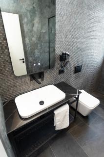 South Inn Hotel - Vlorë - 1