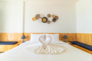 Ibiza Beach Club Koh Tao - 7