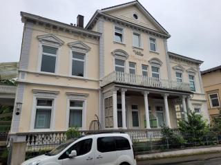 STAY Suite Villa Mercedes 4 Personen Parkplatz Zentrum - Bad Pyrmont - 9