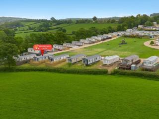 Rolling Hills Escape -Swimming Pool-Fishing Nearby - Cheriton Bishop - 1