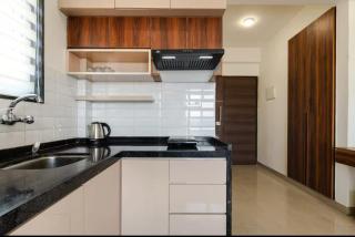 Premium Studio Apartment # 212 Near Bombay Hospital - Siroli - 5
