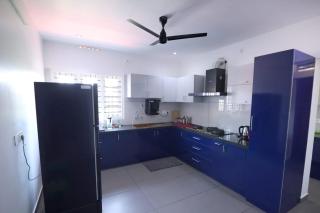 Elegant Apartment Near Kochi Airport-Nedumbassery - Jāmb - 5