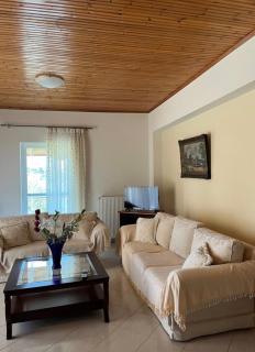 Cozy Countryside Home - - 5