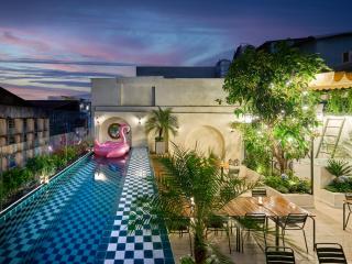 The Silk Lantern Saigon-Tranquil Stay with Private Rooftop for Group-Free Laundry - Ho Chi Minh-stad - 0