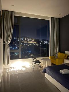 Ngôi nhà đầy nắng - Sunshine House 37A - 1