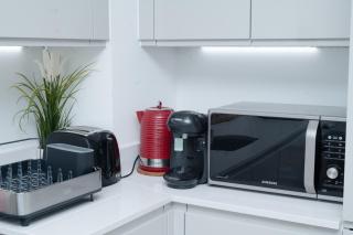 Luxury 2BR With City Views and By Station Canning Town - Londra - 1