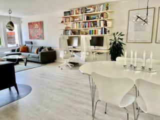Charming Family Home in the Heart of Nature only 30 Minutes from Central Stockholm - Gustavsberg - 6
