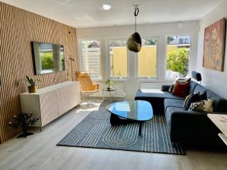 Charming Family Home in the Heart of Nature only 30 Minutes from Central Stockholm - Gustavsberg - 8