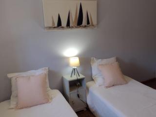 La Maison Des Autres, piscine chauffée, chambres d'hôtes proche d'Uzès, Nîmes, Pont du Gard - 3