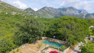 NEW! Villa AmaRosa - heated pool with hydromassage - Zadvarje - 1