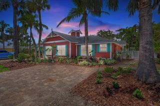 Peach Bellini - Holmes Beach - 1