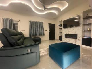 Fiorella Villa-Villa with Pool and Outdoor Bar - Hosūr - 9