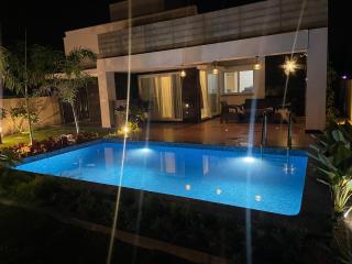 Fiorella Villa-Villa with Pool and Outdoor Bar - Hosūr - 6