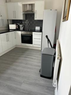 Chapel house-M65- Hospital- parking-shops-food - Nelson - 6