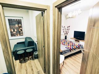 Home & Heart Main Square - 2