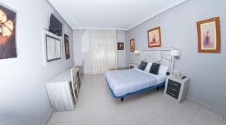 Hostal El Cruce - Paracuellos de Jarama - 3