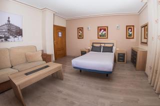 Hostal El Cruce - Paracuellos de Jarama - 8
