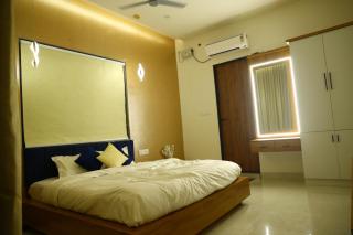 Sun Splash Villa - Chīrāla - 4