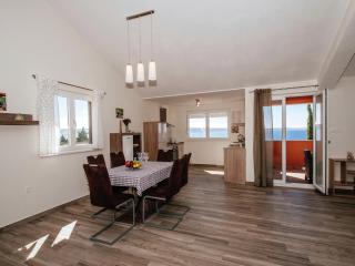 Modern Apartment in Starigrad Paklenica with Barbecue - Starigrad-Paklenica - 3
