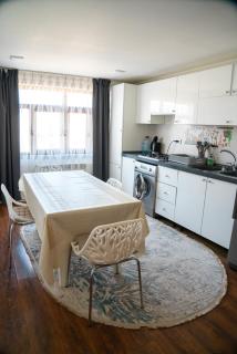 City Center Apartment - Baku - 2