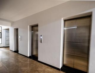 Dazing Modern Furnished One bedroom Yaya Kilimani - Nairobi - 4