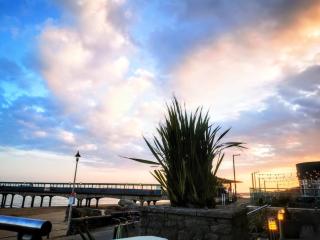 Gorgeous Apartment near Bournemouth Beach - 1
