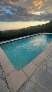 Hébergement chambre double avec jardin et piscine - Saint-Andre-de-la-Roche - 8