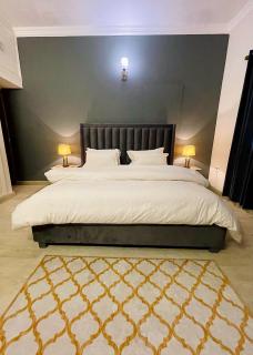 Villa Luxury 3 Bed Home Private Portion Central Comfort Driveway - Islamabad - 8
