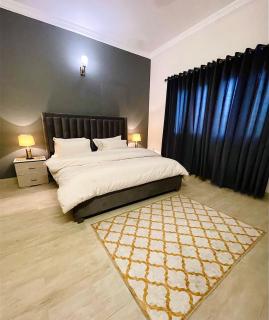 Villa Luxury 3 Bed Home Private Portion Central Comfort Driveway - Islamabad - 3