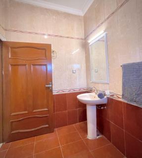 Villa Luxury 3 Bed Home Private Portion Central Comfort Driveway - Islamabad - 1