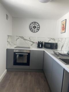 Bank Square - 1 Bedroom Apartment - Southport - 7
