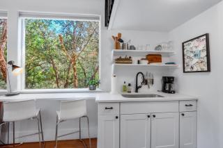 The Driftwoods - Orange Tiny House - Driftwood - 7