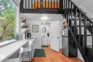 The Driftwoods - Orange Tiny House - Driftwood - 5